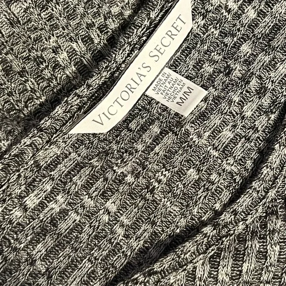 Victoria's Secret Gray Knit Tank Top - Picture 3 of 4